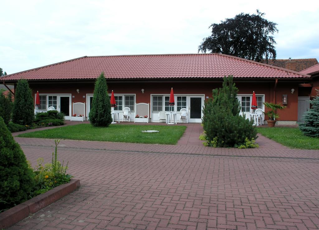 Wellnesshotel Legde Экстерьер фото
