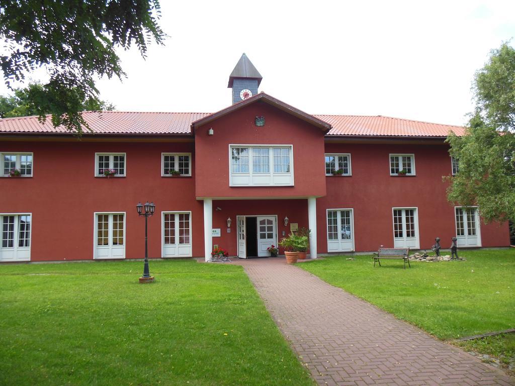 Wellnesshotel Legde Экстерьер фото