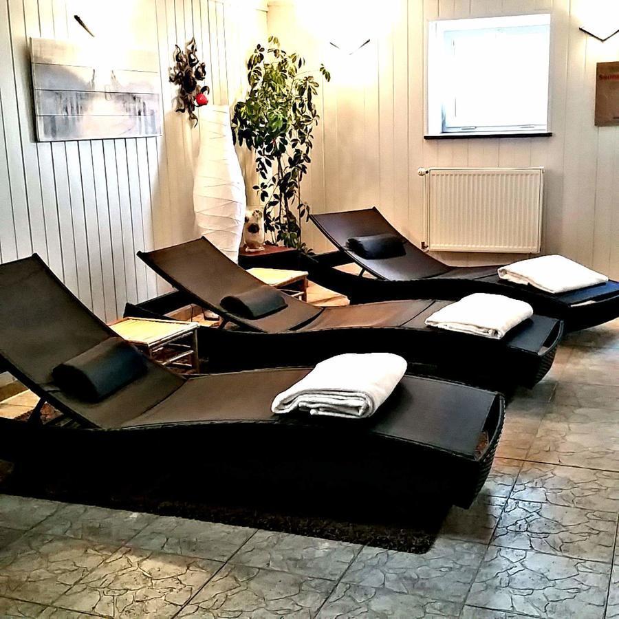 Wellnesshotel Legde Экстерьер фото